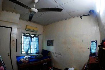 Taman Teluk Gedung Indah