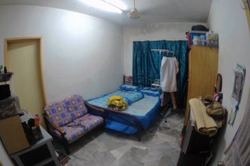 Astana Alam Apartment