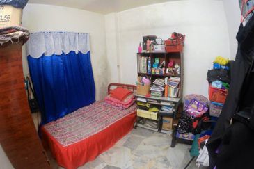 Astana Alam Apartment