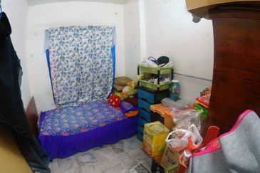 Astana Alam Apartment