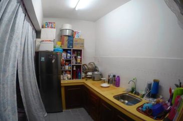 Astana Alam Apartment