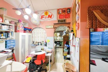 Pulau Indah ( Pulau Lumut )