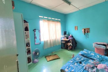 Rumah Teres 2 Tingkat Pandan Jaya Ampang near LRT KL and Tesco