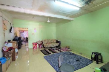 Rumah Teres 2 Tingkat Pandan Jaya Ampang near LRT KL and Tesco