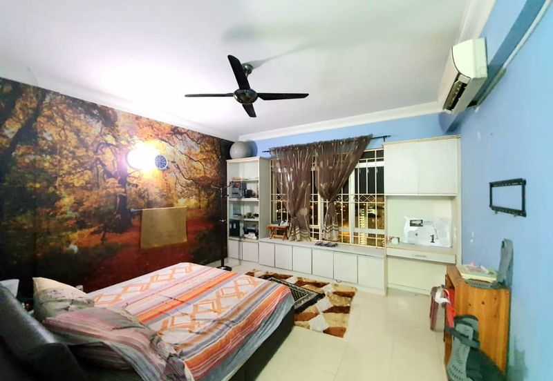 Casa Prima Condominium