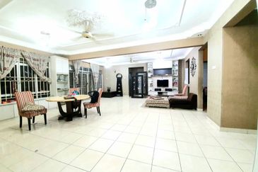 Casa Prima Condominium