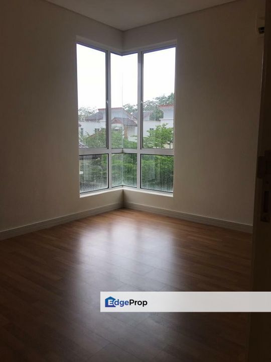 Triple storey Bungalow Casa Villa Seksyen 4 Shah Alam Banglo 3 Tingkat, Selangor, Shah Alam