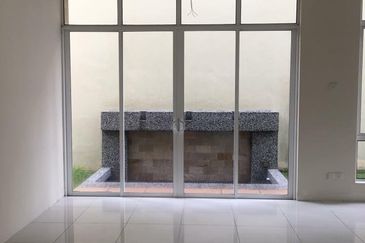 Seksyen 4, Shah Alam