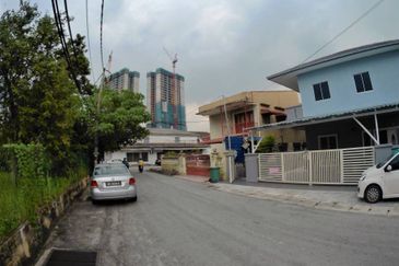 Kampung Datuk Keramat