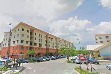 Sri Cempaka, Pusat Bandar Puchong