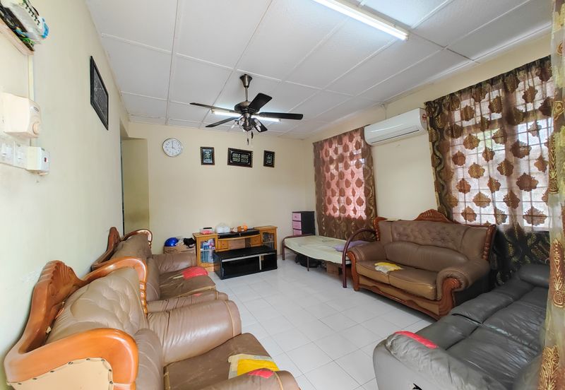 Taman Seroja, Bandar Baru Salak Tinggi