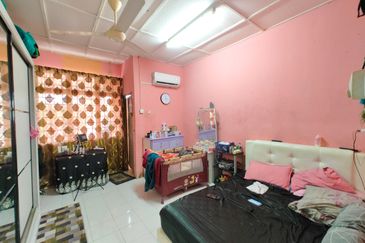 Taman Seroja, Bandar Baru Salak Tinggi