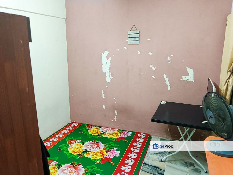 [TINGKAT 2] Flat Pkns Seksyen 7, Shah Alam near Lrt 3 Uitm Icity, Selangor, Shah Alam