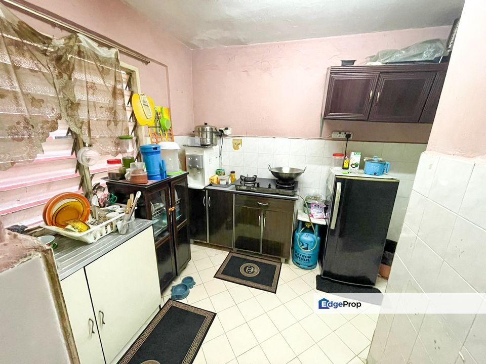 [TINGKAT 2] Flat Pkns Seksyen 7, Shah Alam near Lrt 3 Uitm Icity, Selangor, Shah Alam
