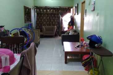 Kota Puteri, Batu Arang