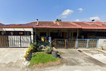 Kota Puteri, Batu Arang