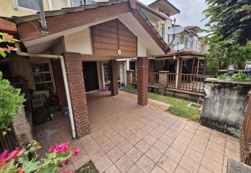 [FACING OPEN+MURAH] Double Storey Bukit Jelutong ,Seksyen U8 Shah Alam