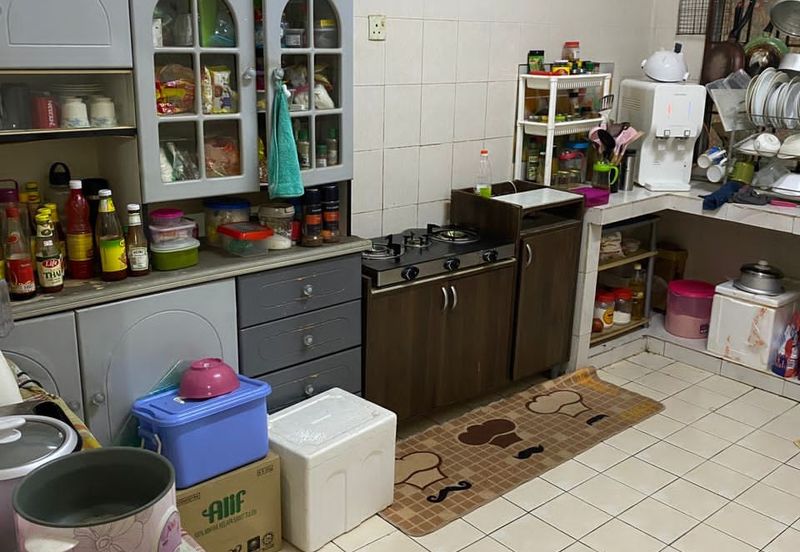 [FACING OPEN+MURAH] Double Storey Bukit Jelutong ,Seksyen U8 Shah Alam