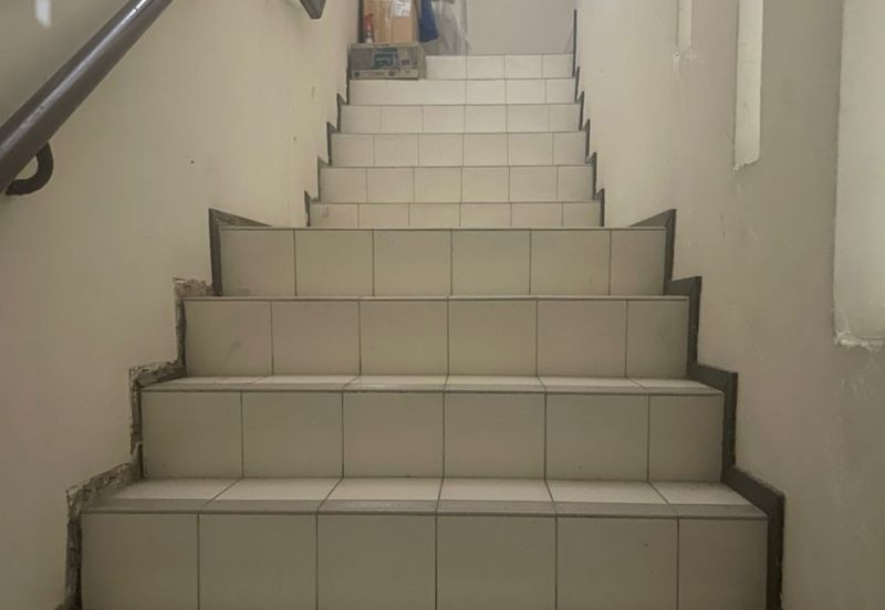 [FACING OPEN+MURAH] Double Storey Bukit Jelutong ,Seksyen U8 Shah Alam