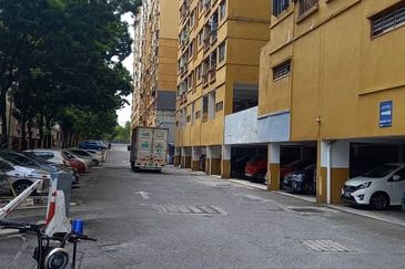 Pelangi Damansara
