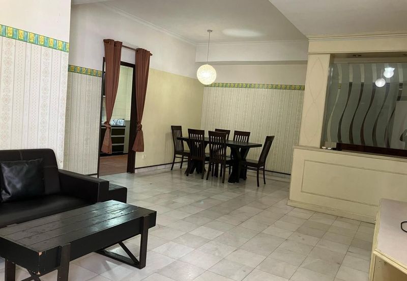 Villa Puteri Condominium