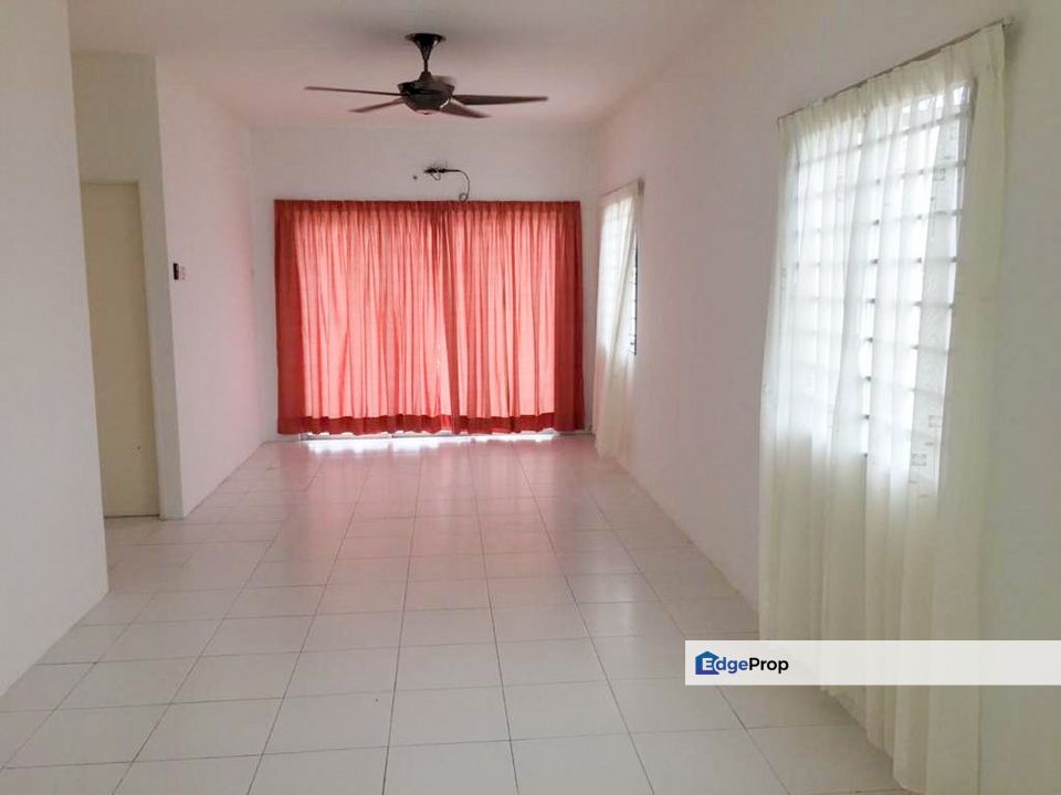 Lake Residence (Upper Floor TownHouse) Putra Perdana Puchong, Selangor, Puchong