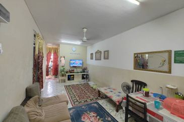 Desa Mentari Flat (Block 8)