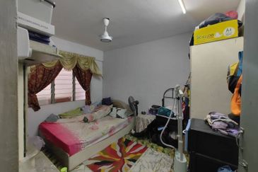 Desa Mentari Flat (Block 8)