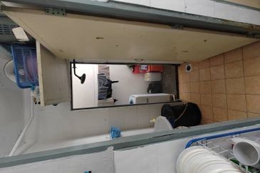 Desa Mentari Flat (Block 8)