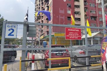 Desa Mentari Flat (Block 8)