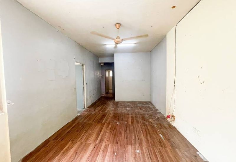 Puchong Utama Court 2