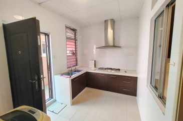 Canal Gardens, Kota Kemuning