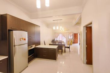 Canal Gardens, Kota Kemuning