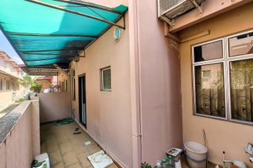 Canal Gardens, Kota Kemuning