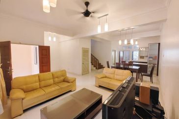 Canal Gardens, Kota Kemuning