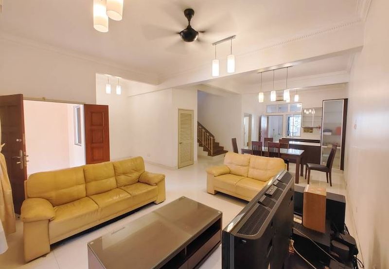 Canal Gardens, Kota Kemuning