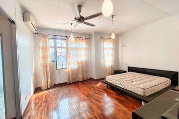 Canal Gardens, Kota Kemuning