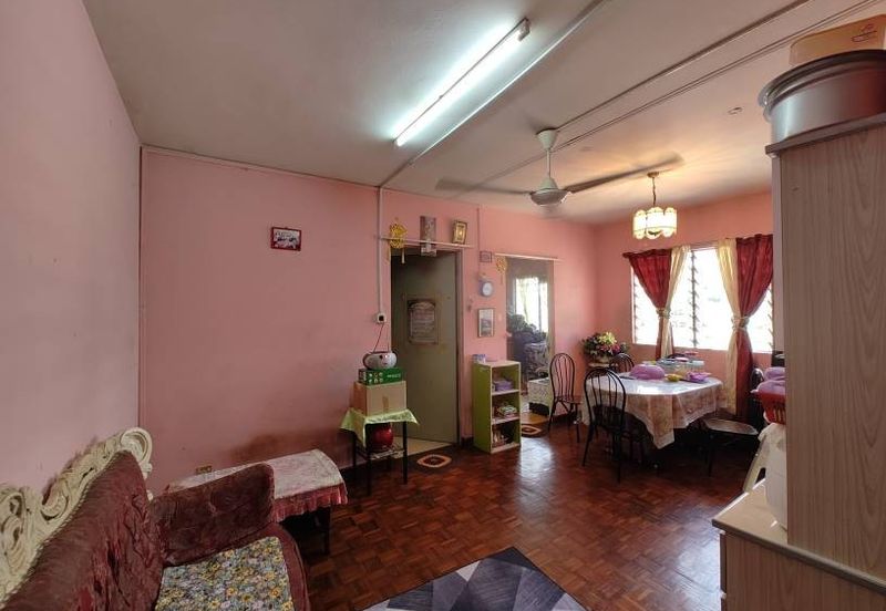 Flat PKNS, Seksyen 24