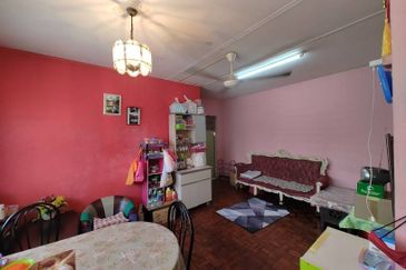 Flat PKNS, Seksyen 24