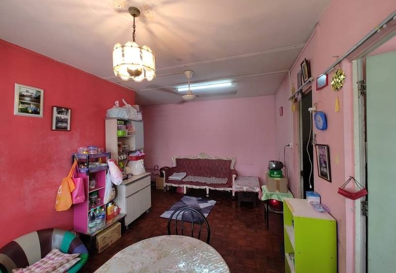 Flat PKNS, Seksyen 24