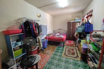Flat PKNS, Seksyen 24