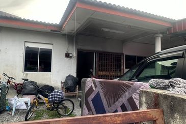 TAMAN PENGKALAN UTAMA (AOR UTAMA)