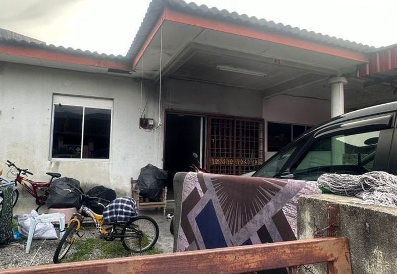 TAMAN PENGKALAN UTAMA (AOR UTAMA)