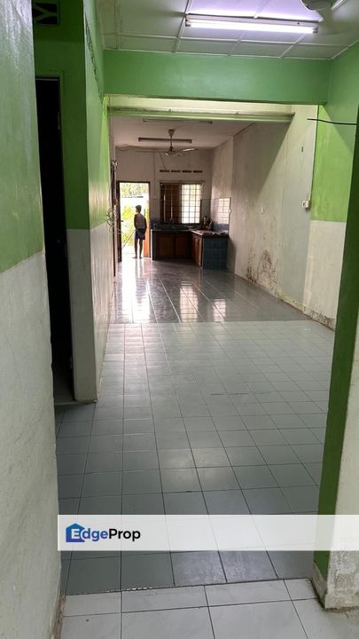 [1800sqft] Single Storey Taman Mesra Kanchong Darat Banting, Selangor, Banting