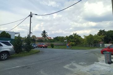 Taman Sri Anggerik