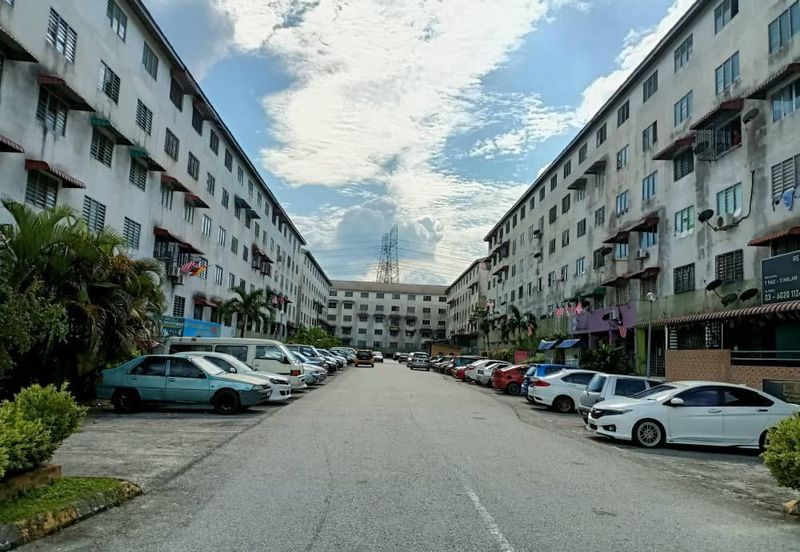 Kenanga Apartment (Taman Bunga Raya)