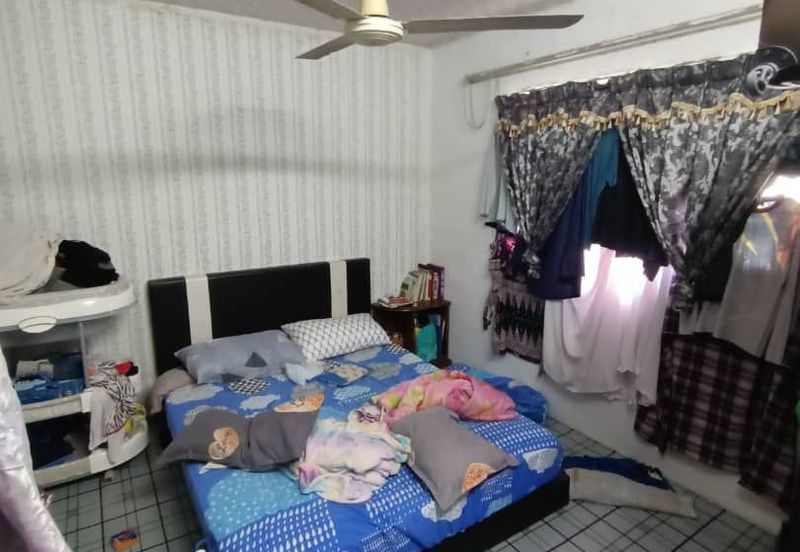 Kenanga Apartment (Taman Bunga Raya)