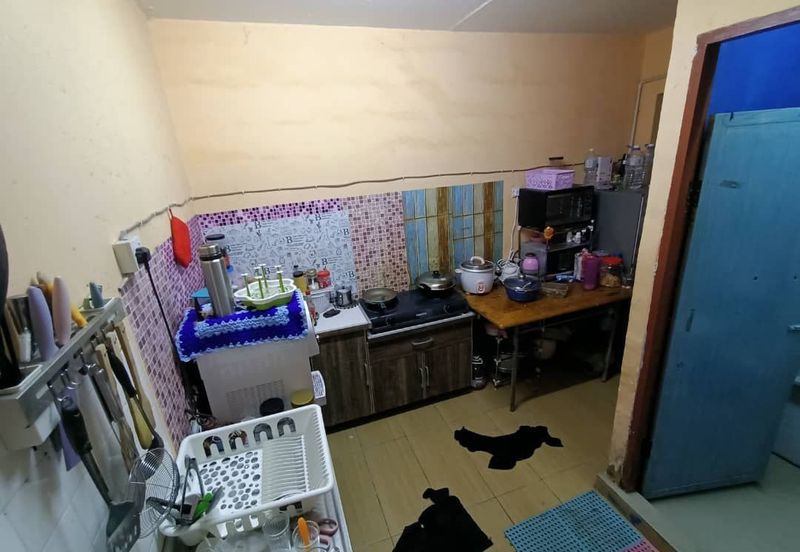 Kenanga Apartment (Taman Bunga Raya)