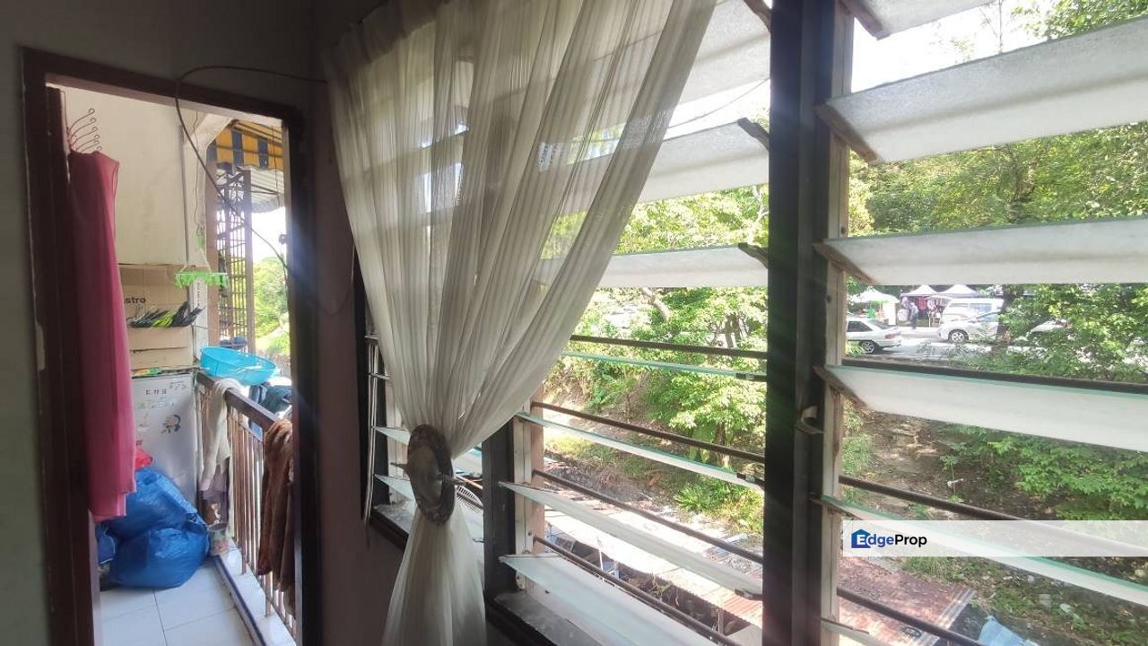 TERMURAH LEVEL 2 Apartment Taman Kosas Bandar Baru Ampang Selangor, Selangor, Ampang