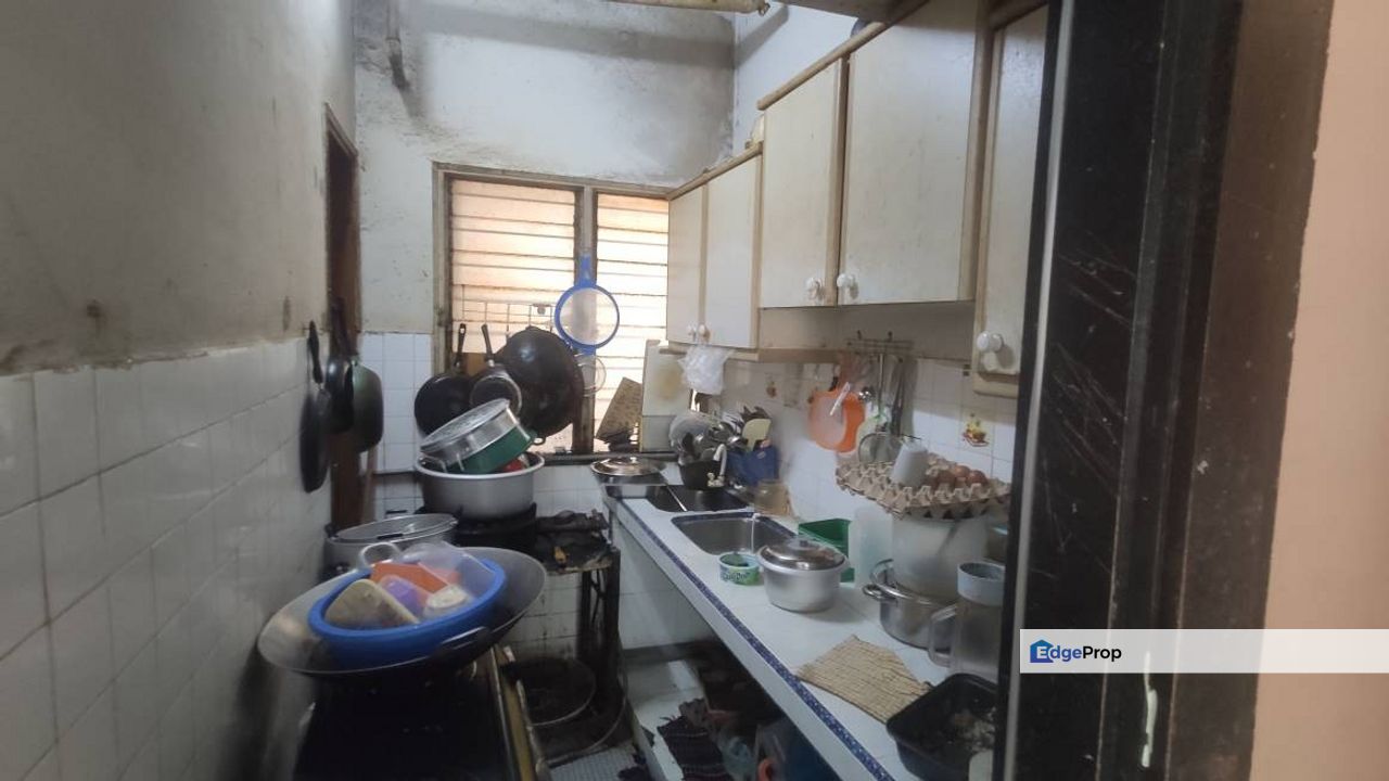 TERMURAH LEVEL 2 Apartment Taman Kosas Bandar Baru Ampang Selangor, Selangor, Ampang